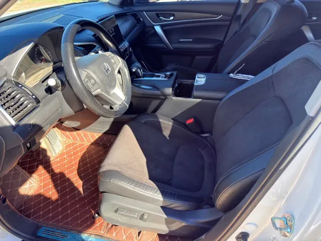 Honda Avancier — Фото автомобиля 4
