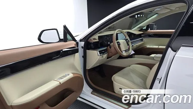 Hyundai Grandeur GN7 — Фото автомобиля 10
