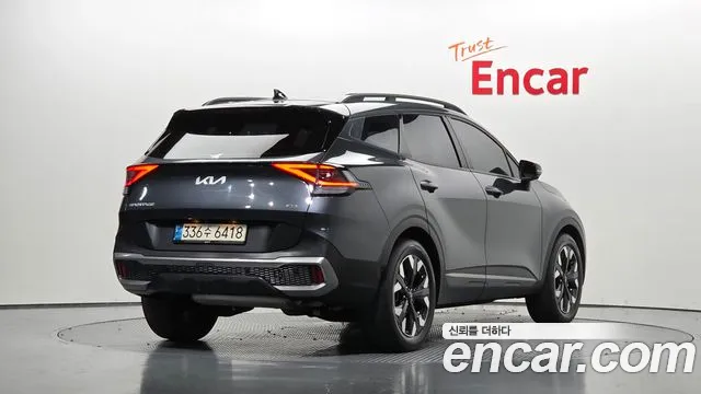 Kia Sportage Sportage 5-е поколение Бензин 1.6 Turbo 4WD — Фото автомобиля 2
