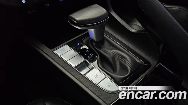 Hyundai Avante CN7 — Фото автомобиля 12