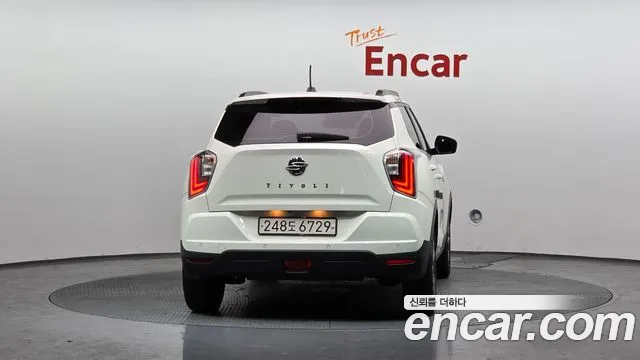 KG_Mobility_Ssangyong TIBOLI Very New Tivoli Бензин 1.5 2WD — Фото автомобиля 4