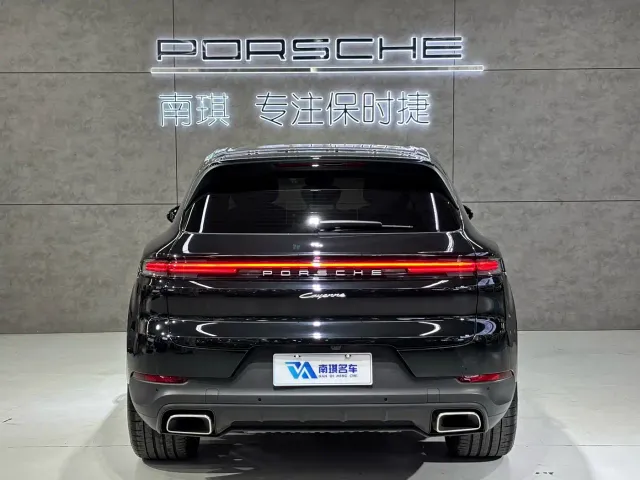 Porsche Cayenne — Фото автомобиля 5