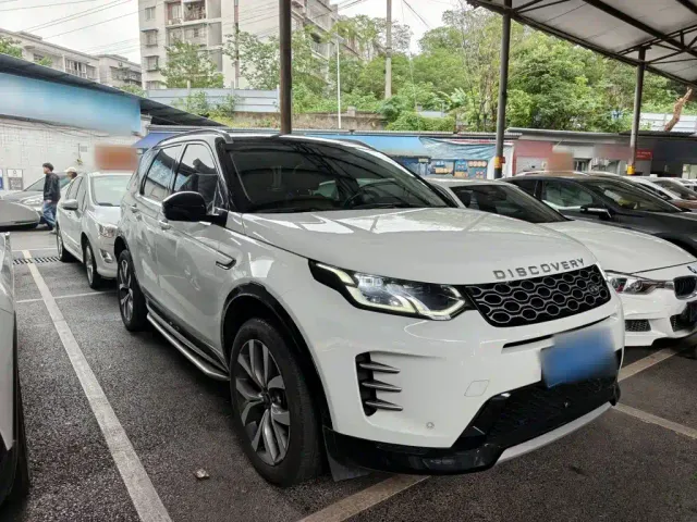 Land Rover Discovery Sport — Фото автомобиля 3