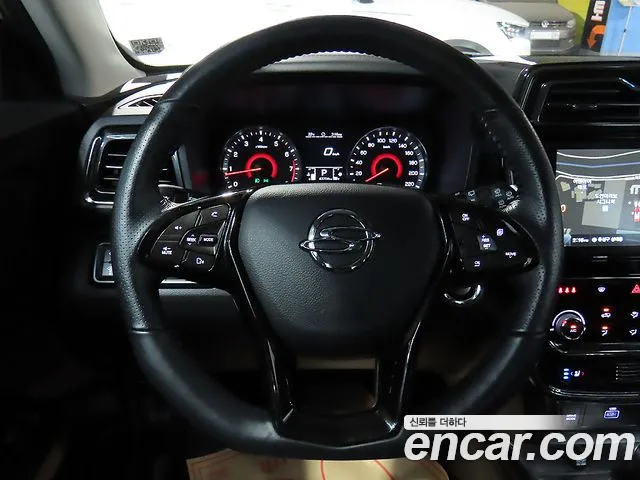 KG_Mobility_Ssangyong TIBOLI Very New Tivoli Бензин 1.5 2WD — Фото автомобиля 14