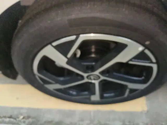 Changan Eado — Фото автомобиля 7