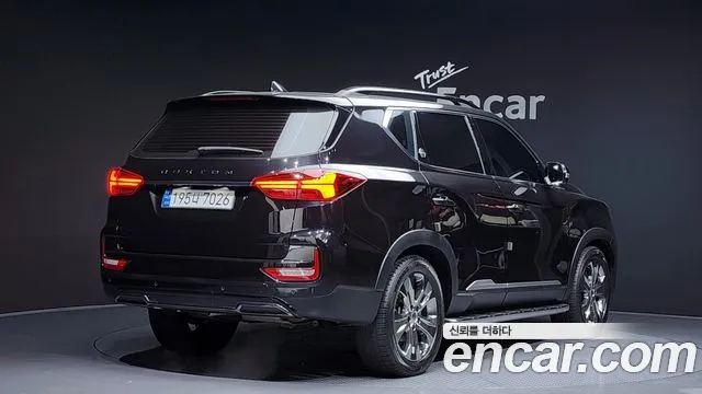 KG_Mobility_Ssangyong Rexton All Rexton Дизель 2.2 4WD — Фото автомобиля 2