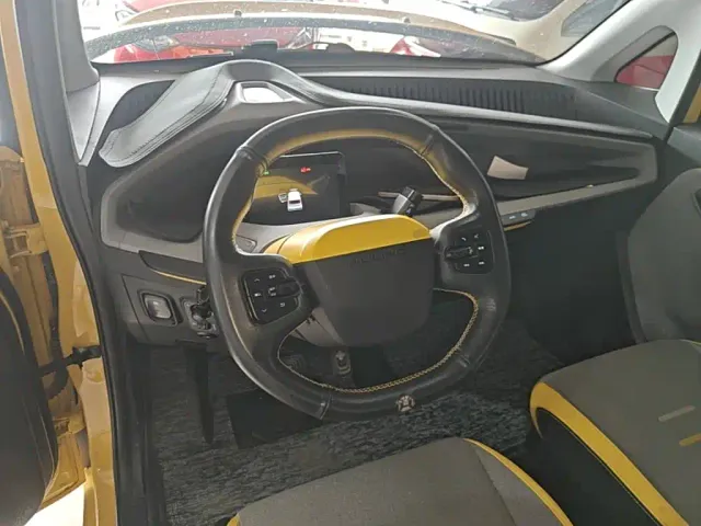 Wuling NanoEV — Фото автомобиля 10