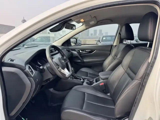 Nissan Qashqai — Фото автомобиля 12