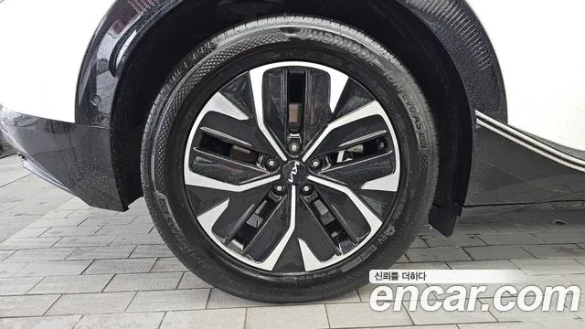 Kia EV6 Long Range — Фото автомобиля 5