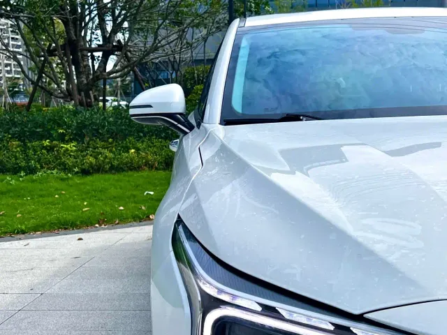 Bestune B70 — Фото автомобиля 4