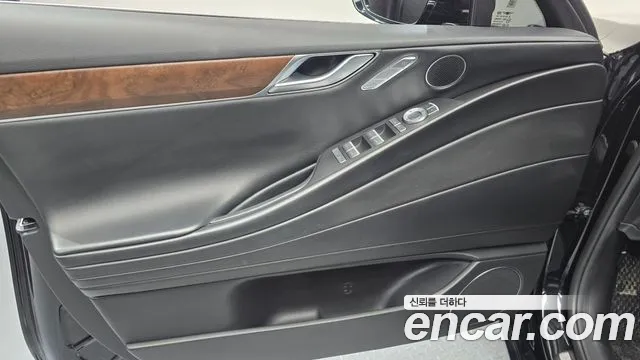 Genesis G80 RG3 — Фото автомобиля 13