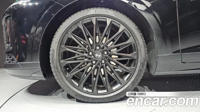 Hyundai Grandeur GN7 — Фото автомобиля 5