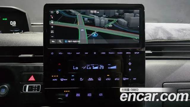 Hyundai Staria Staria 4WD Tourer 9 мест — Фото автомобиля 16