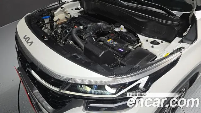 Kia Seltos Бензин 1.6 турбо 2WD — Фото автомобиля 6