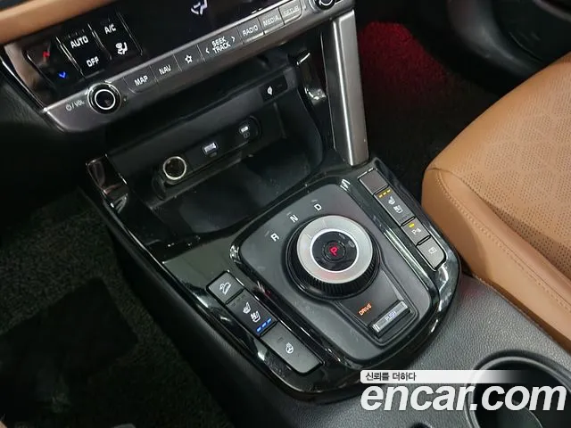 Kia Seltos New — Фото автомобиля 15