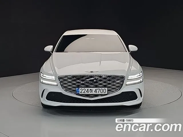 Genesis G80 RG3 — Фото автомобиля 3