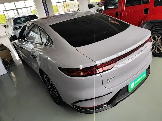 BYD Han — Фото автомобиля 4