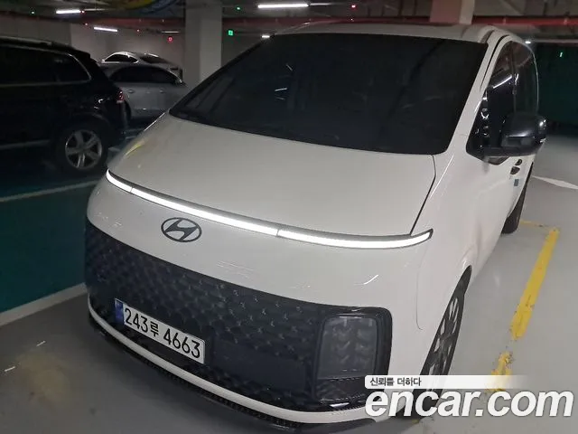 Hyundai Staria — Фото автомобиля 3
