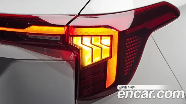Kia Seltos New — Фото автомобиля 8