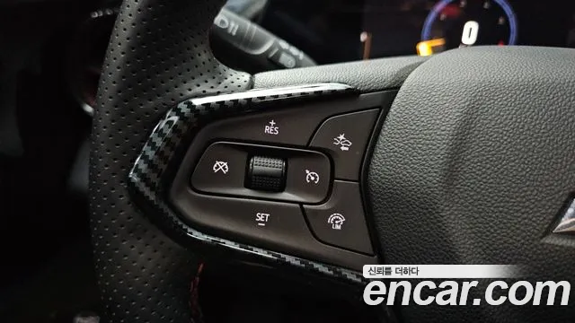ChevroletGMDaewoo Trax Trax Кроссовер — Фото автомобиля 28