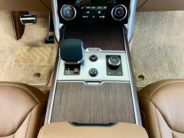 Land Rover Range Rover — Фото автомобиля 20