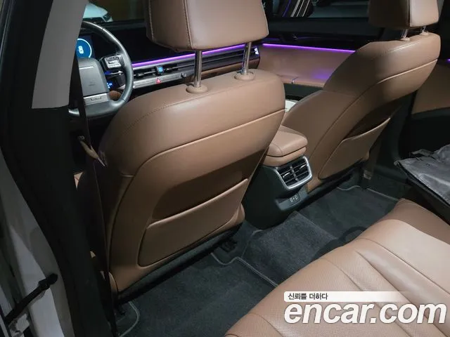 Hyundai Grandeur GN7 — Фото автомобиля 14