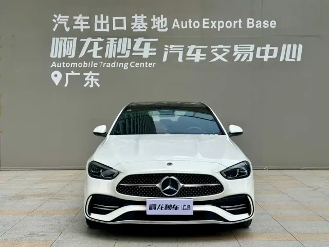 Mercedes-Benz C-Class — Фото автомобиля 2