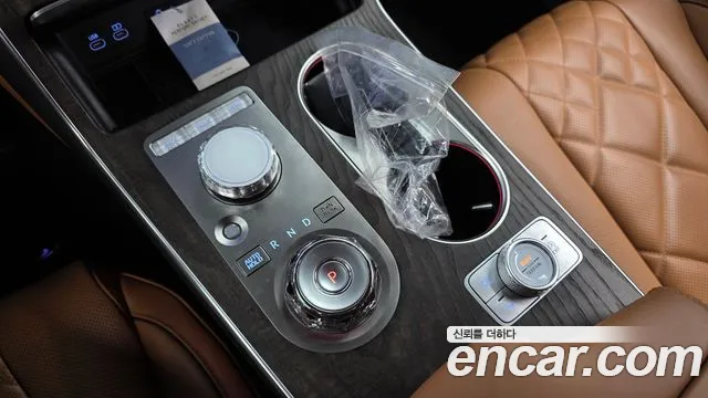 Genesis GV80 — Фото автомобиля 12