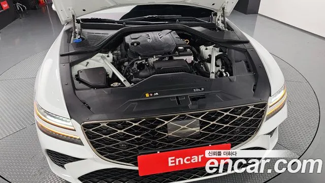 Genesis G80 Бензин 2.5 турбо AWD — Фото автомобиля 6