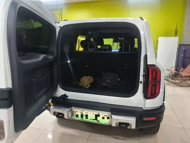 BYD FangChengBao Leopard 5 — Фото автомобиля 18