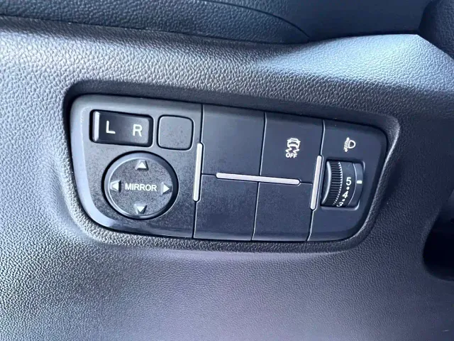 Changan Eado — Фото автомобиля 9