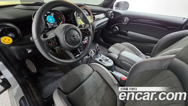 Mini Cooper — Фото автомобиля 7