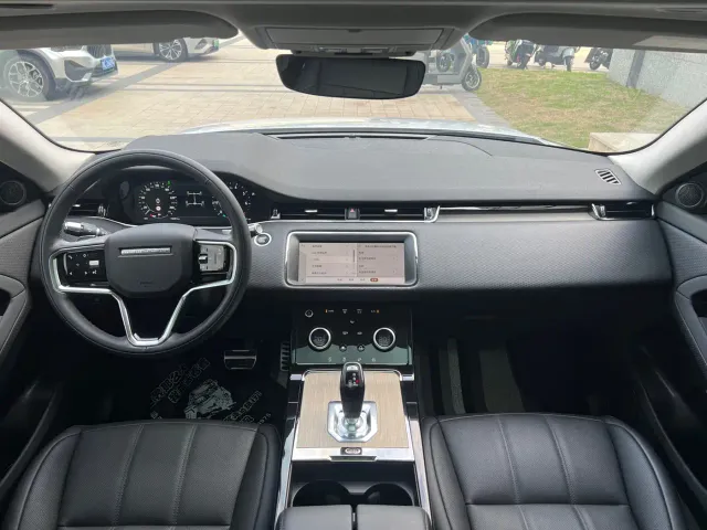 Land Rover Range Rover Evoque — Фото автомобиля 8