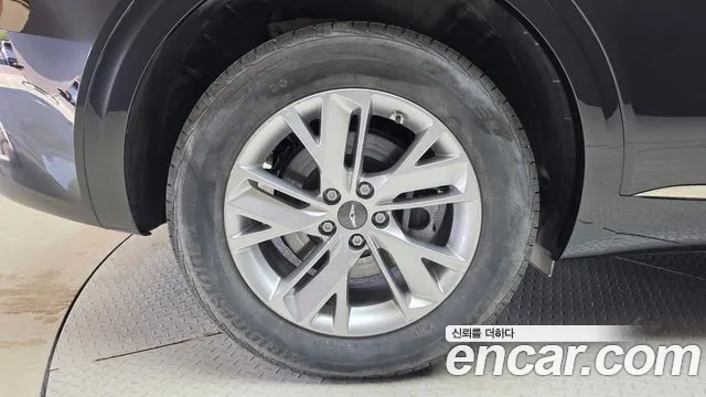 Genesis GV70 — Фото автомобиля 5