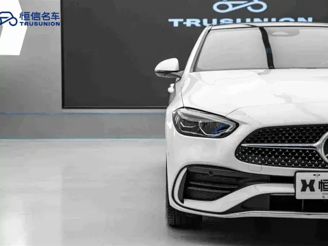 Mercedes-Benz C-Class — Фото автомобиля 8