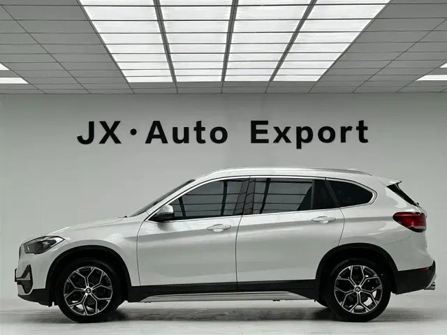 BMW X1 — Фото автомобиля 6