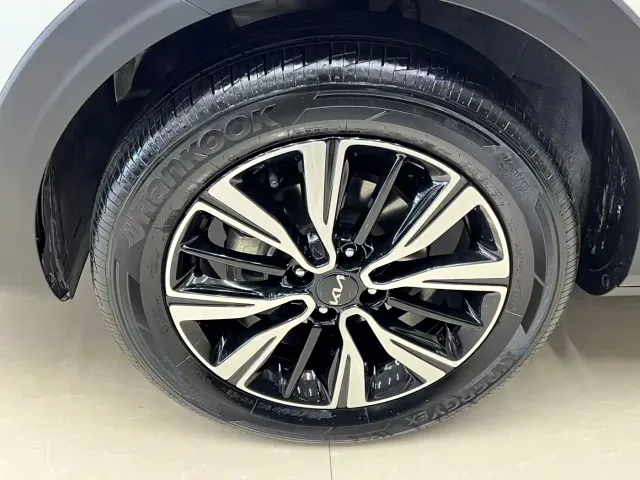 Kia KX1 — Фото автомобиля 23