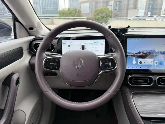 Leapmotor C11 — Фото автомобиля 22