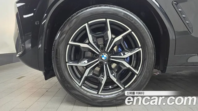 BMW X4 xDrive20i M Sport — Фото автомобиля 5