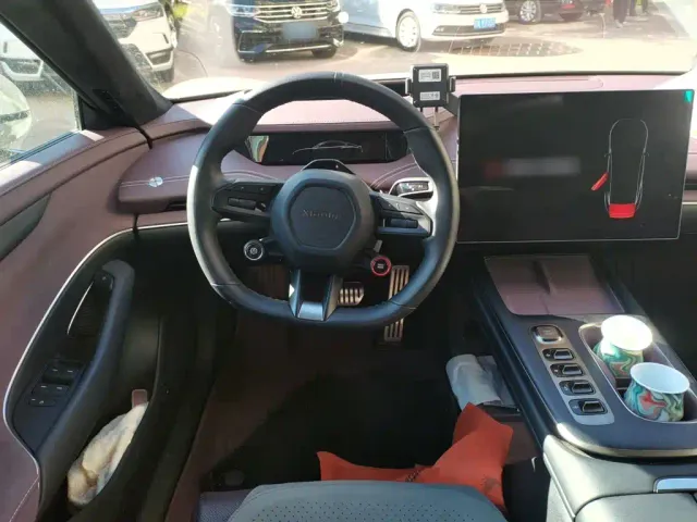 Xiaomi SU7 — Фото автомобиля 6