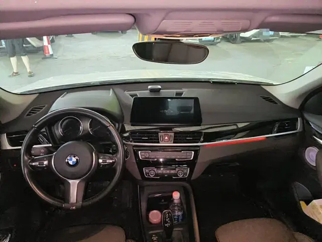 BMW X1 — Фото автомобиля 12