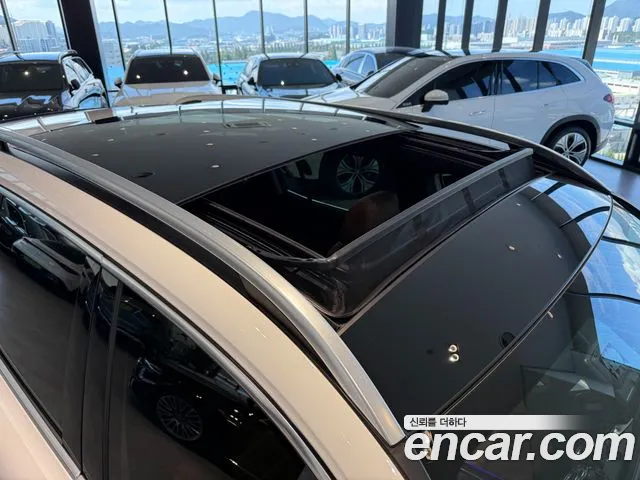 Mercedes-Benz GLB-Class — Фото автомобиля 11