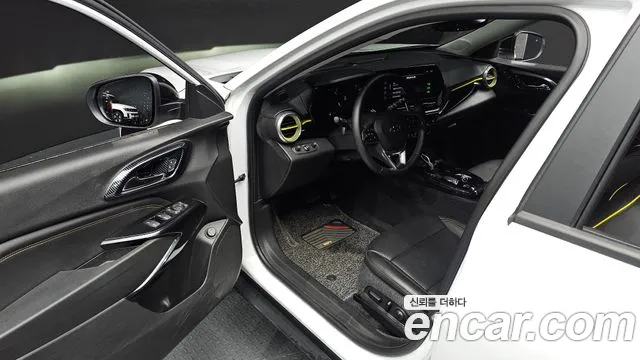 ChevroletGMDaewoo Trax Trax Кроссовер — Фото автомобиля 10