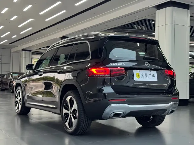 Mercedes-Benz GLB-Class — Фото автомобиля 6