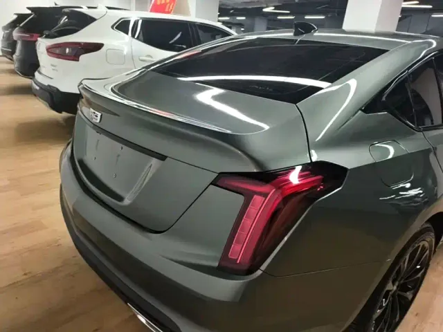 Cadillac CT5 — Фото автомобиля 5