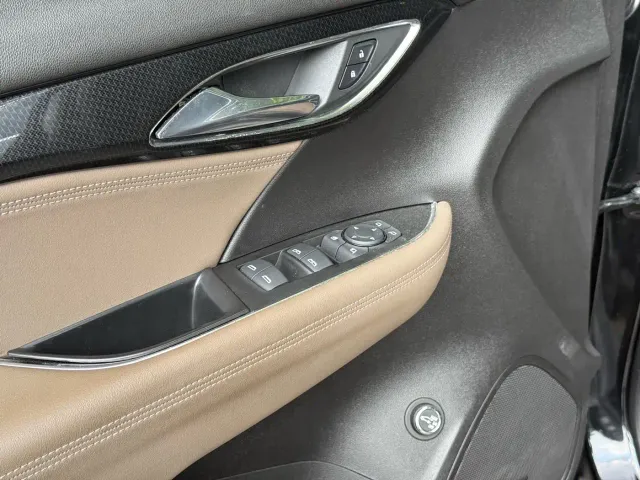 Buick Envision Plus — Фото автомобиля 26