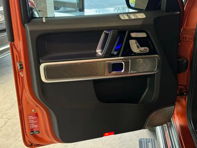 Mercedes-Benz G-Class — Фото автомобиля 6