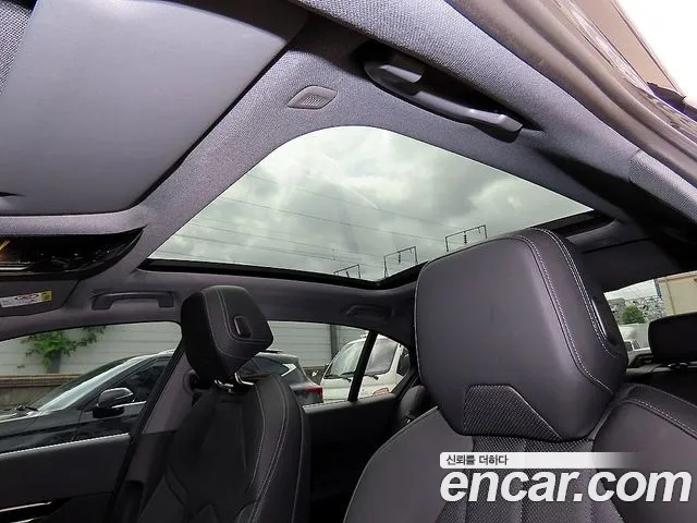 BMW 5-Series — Фото автомобиля 17