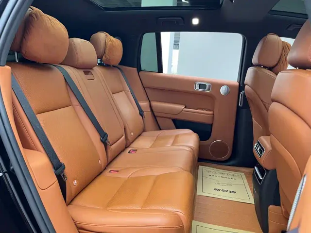 Li Auto L7 — Фото автомобиля 15