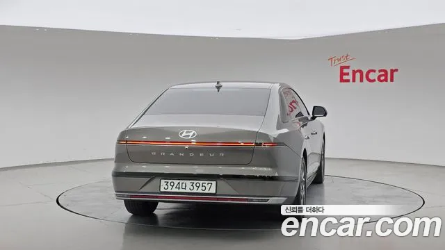Hyundai Grandeur GN7 — Фото автомобиля 4